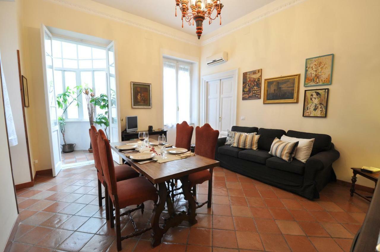 Apartmán Casa Visconti Řím Exteriér fotografie